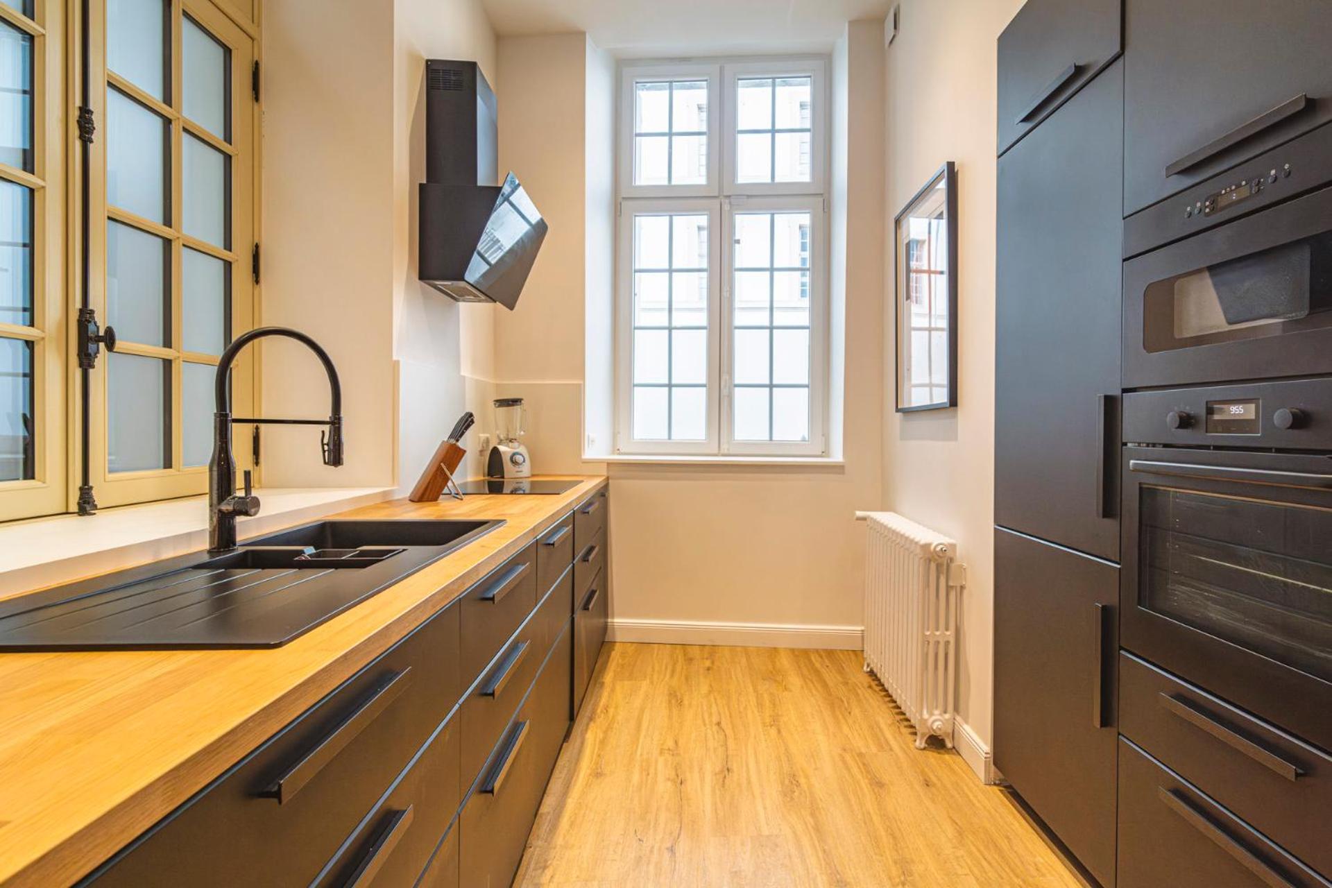 Mm Suites Loft Cathedrale Reims Bagian luar foto